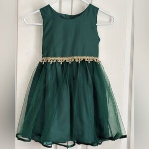 La Princessa Girls Dress, Green with Gold Trim, size 6